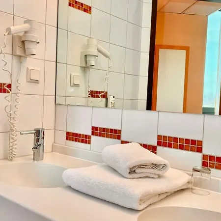 Hotel Rhein-Ruhr By Mayburgh Bottrop Hauptbahnhof 4* Bottrop