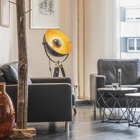 Hotel Rhein-ruhr 4*