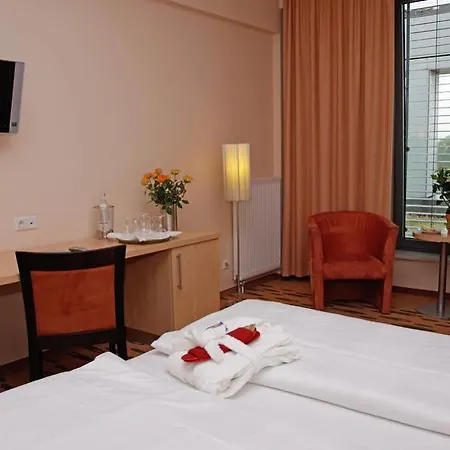 Szálloda Hotel Rhein-Ruhr By Mayburgh Bottrop Hauptbahnhof 4*